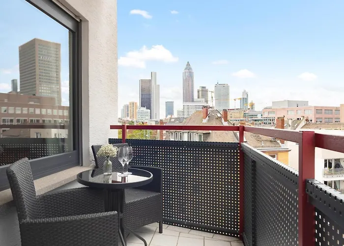 Numa Frankfurt Oben 3*