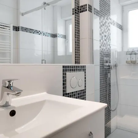 Numa Frankfurt Oben מלון דירות פרנקפורט