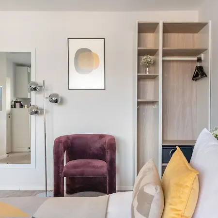 Numa Frankfurt Oben 3* Φραγκφούρτη