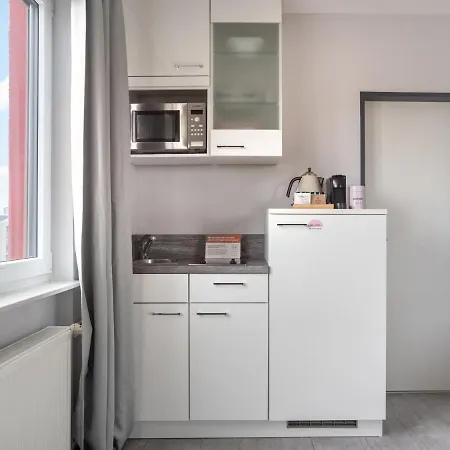 Apart-hotel Numa Frankfurt Oben 3*