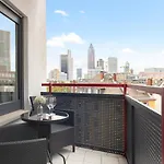 Numa Frankfurt Oben 3*