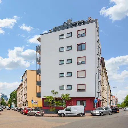 Lejlighedshotel Numa Frankfurt Oben 3*