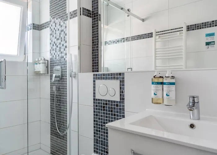 Apartmanhotel Numa Frankfurt Oben 3*